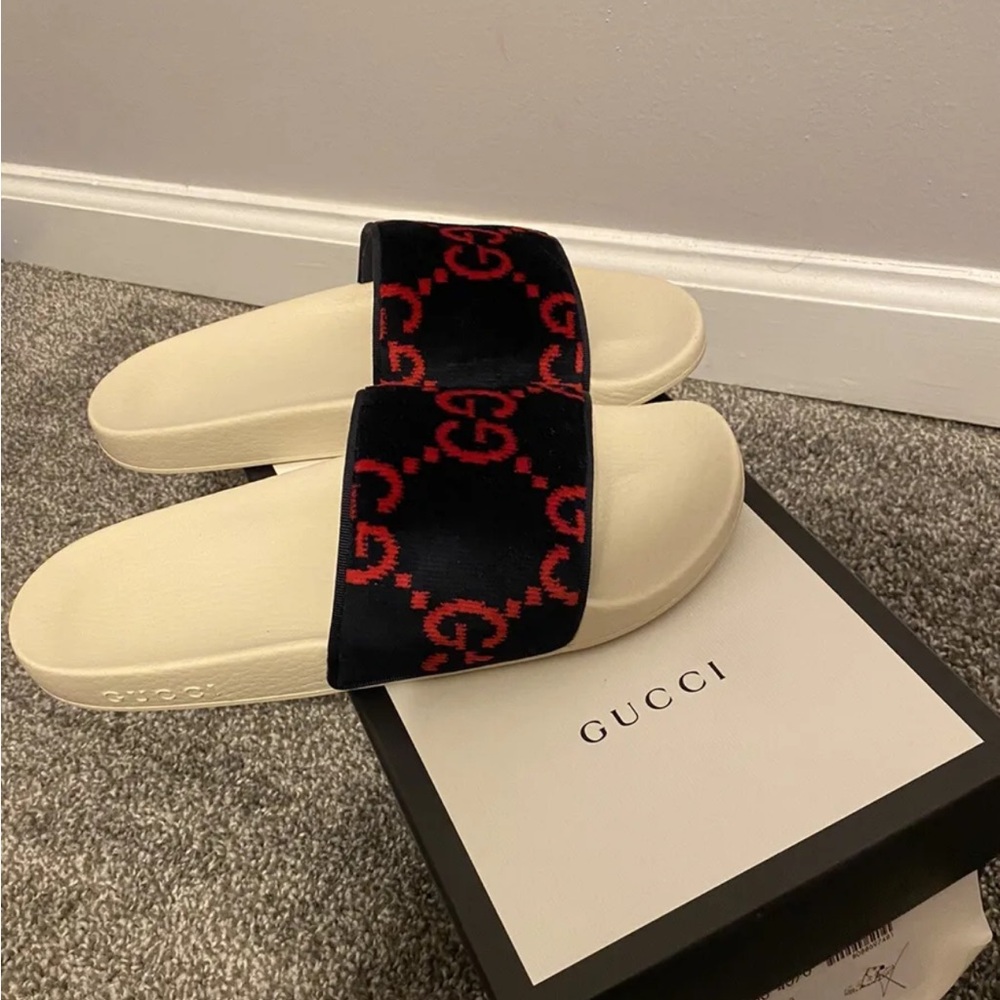 Gucci Logo Velvet Slides